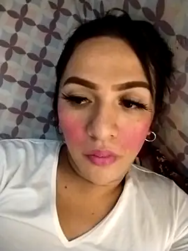 enoria1992 online show from April 22, 2:47 am