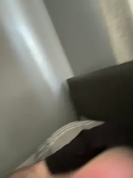 small dick123  online show from May 23, 3:27 pm