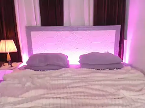 Snapshot of Amanda_cummersxxx chatting on June 7, 12:04 am Amanda cummersxxx online show from June 7, 12:04 am