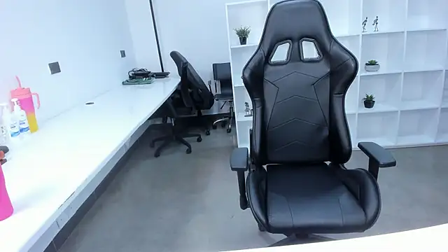 megan bigboobs  online show from November 14, 10:58 am