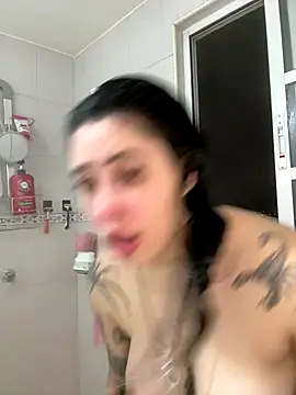 Snapshot of Draculona-666 chatting on October 10, 6:56 am Draculona-666 online show from October 10, 6:56 am