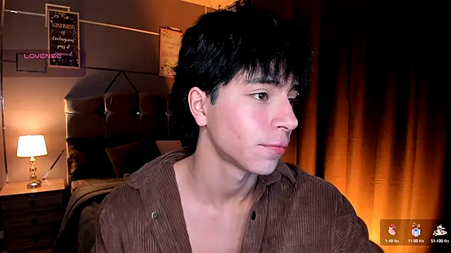 Snapshot of Christopher_77 chatting on September 17, 12:29 pm Christopher 77 online show from September 17, 12:29 pm