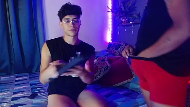 Dylann west online show from September 25, 3:54 am