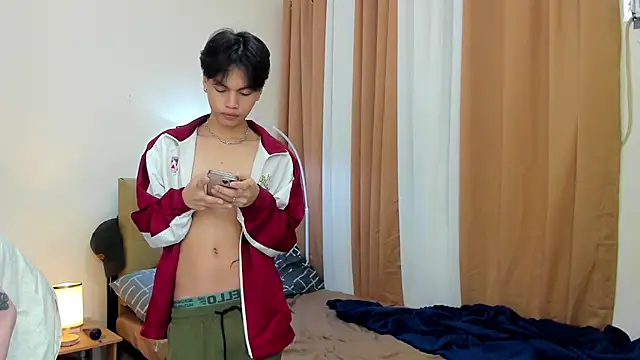 hotfreshdior online show from September 19, 9:04 pm