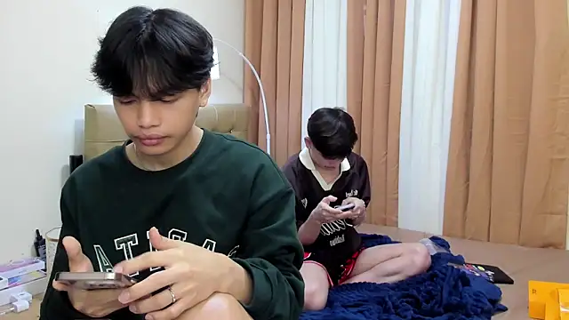 hotfreshdior online show from October 2, 11:12 pm