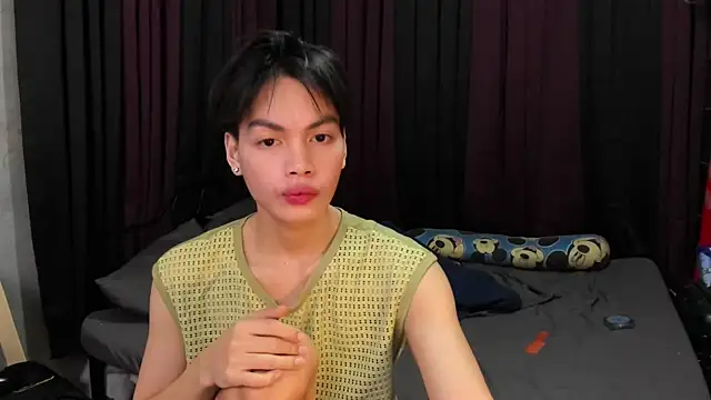 hotfreshdior online show from February 9, 2:43 pm