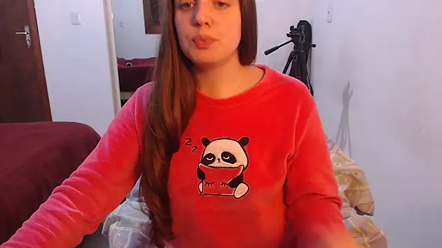 Snapshot of angell_apolo chatting on October 21, 2:34 am angell apolo online show from October 21, 2:34 am