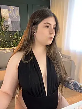 Lovely Waifu online show from May 23, 3:05 pm