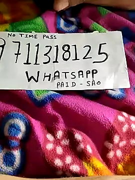 Snapshot of only-injoy chatting on May 1, 5:28 pm only-injoy online show from May 1, 5:28 pm