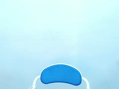 Snapshot of asian_kalaay chatting on October 31, 5:36 pm asian kalaay online show from October 31, 5:36 pm