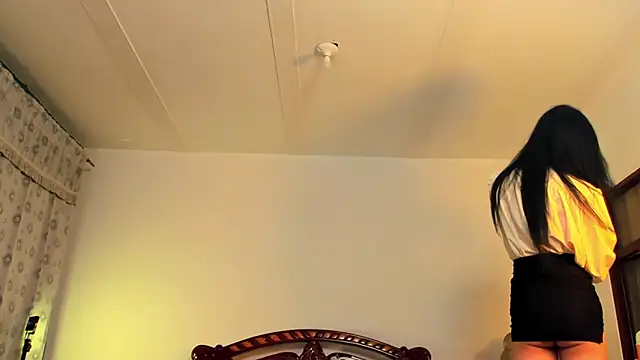 nonbinaryangel online show from March 19, 12:47 am