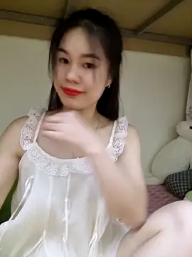 Snapshot of Baby-ladytits2025 chatting on September 25, 3:49 pm Baby-ladytits2025 online show from September 25, 3:49 pm