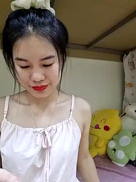 Snapshot of Baby-ladytits2025 chatting on October 22, 4:07 pm Baby-ladytits2025 online show from October 22, 4:07 pm