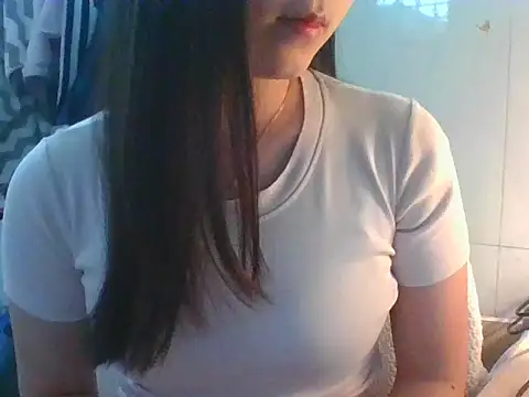 Linzly online show from January 18, 2:48 am