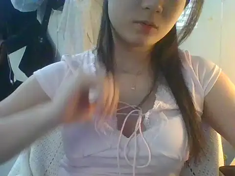 Linzly online show from April 7, 2:34 am