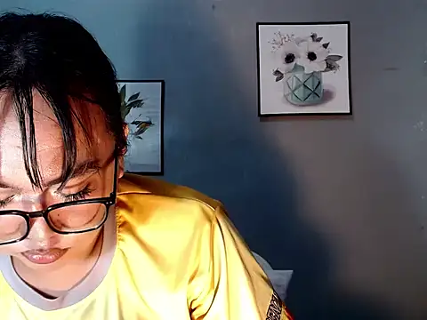Asianblk barbiedoll online show from May 31, 12:45 pm