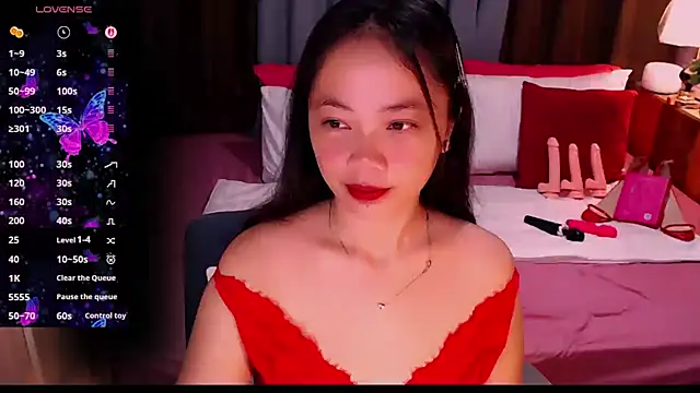 Snapshot of sexystela chatting on June 2, 8:00 pm sexystela online show from June 2, 8:00 pm