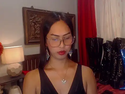 Snapshot of Nathalieheartt chatting on August 4, 3:10 am Nathalieheartt online show from August 4, 3:10 am