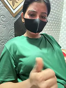 Hot Jaanvi  online show from April 19, 3:17 am