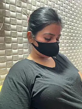 Hot Jaanvi  online show from April 21, 4:52 am