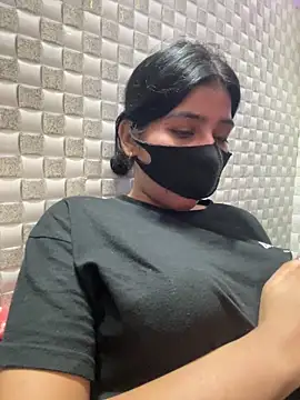 Hot Jaanvi  online show from June 9, 4:07 pm