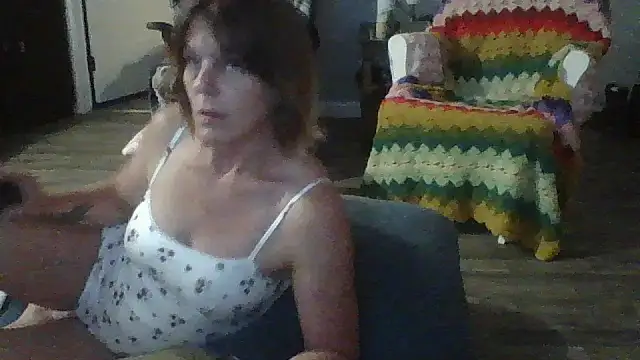 Snapshot of JaimeRhett chatting on May 2, 4:50 am JaimeRhett online show from May 2, 4:50 am