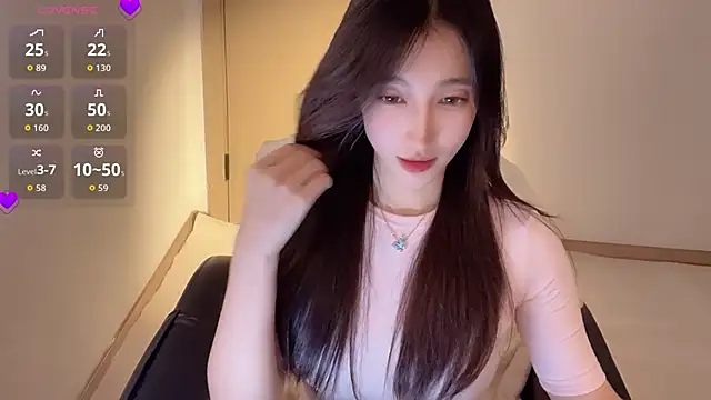 Seraphina-se online show from March 7, 12:57 pm