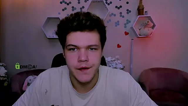 lucas long  online show from September 27, 7:08 pm