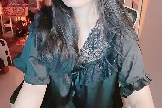    Daisy    online show from October 13, 8:09 pm