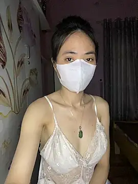 Snapshot of Dau-Tayy chatting on July 24, 11:19 am Dau-Tayy online show from July 24, 11:19 am