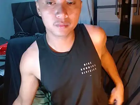 Snapshot of urbigcock_andrie chatting on March 16, 2:10 pm urbigcock andrie online show from March 16, 2:10 pm