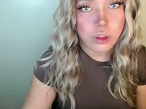 caligirlnikita online show from September 25, 5:16 pm