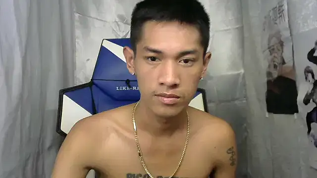 riks tyler online show from September 19, 10:27 am