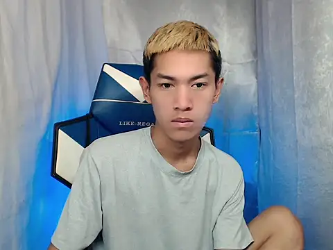 riks tyler online show from January 11, 6:46 pm