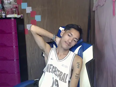 riks tyler online show from July 23, 3:10 pm
