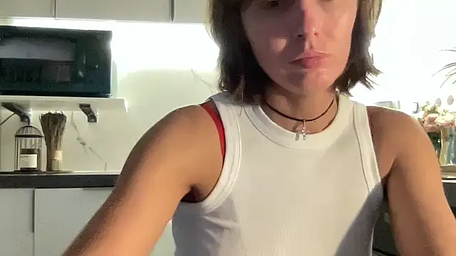 Snapshot of Gidelii chatting on October 12, 1:32 pm Gidelii online show from October 12, 1:32 pm