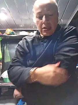 sofiacurvy 45 online show from December 20, 1:02 am