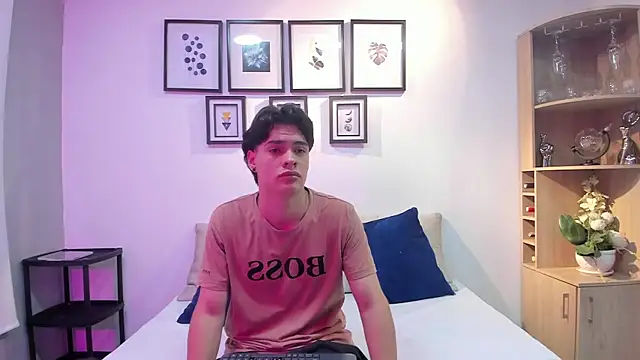 BenitoSaenz online show from September 27, 12:43 pm