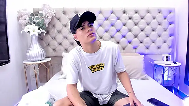 BenitoSaenz online show from October 4, 12:14 pm