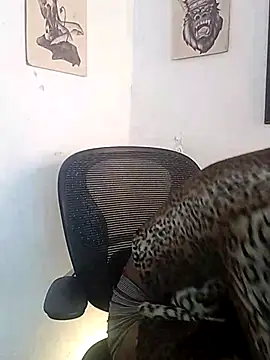 Snapshot of King_Malik chatting on October 1, 3:07 pm King Malik online show from October 1, 3:07 pm