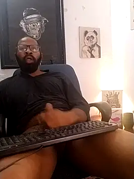 Snapshot of King_Malik chatting on November 9, 12:36 pm King Malik online show from November 9, 12:36 pm