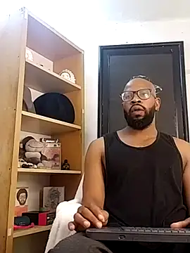 Snapshot of King_Malik chatting on January 10, 2:41 pm King Malik online show from January 10, 2:41 pm