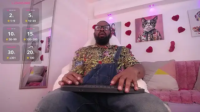 Snapshot of King_Malik chatting on February 26, 1:10 pm King Malik online show from February 26, 1:10 pm