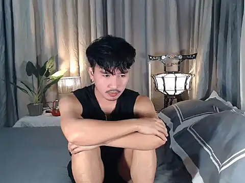 Snapshot of cute_richard24 chatting on October 29, 8:05 am cute richard24 online show from October 29, 8:05 am