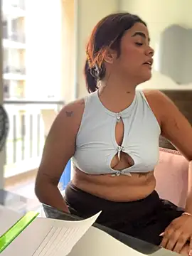 Kaily Sweet16 online show from September 28, 9:31 pm