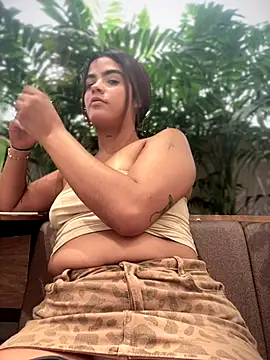 Kaily Sweet16 online show from October 31, 7:37 pm