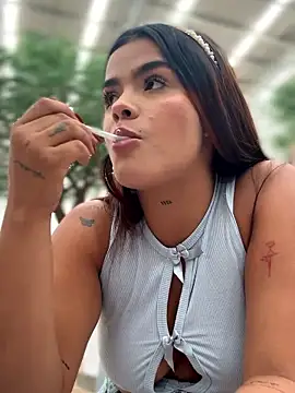 Kaily Sweet16 online show from January 15, 7:28 pm