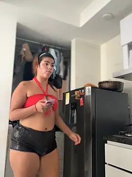 Kaily Sweet16 online show from February 8, 6:55 pm