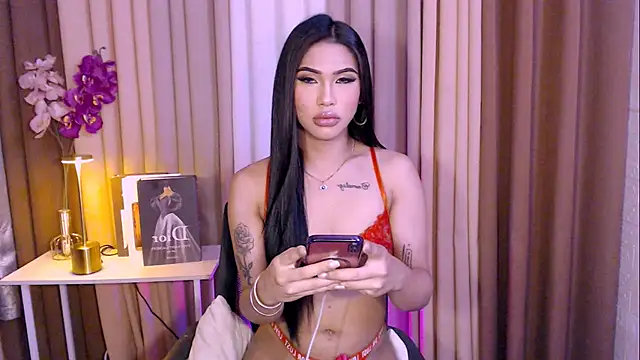 Megan sativa online show from November 17, 6:19 am