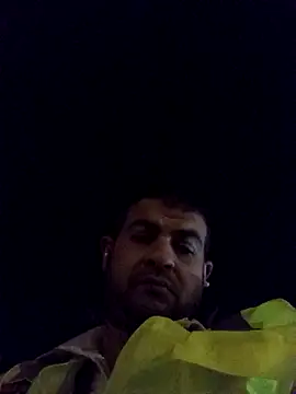 hassan8111 online show from April 19, 6:32 pm